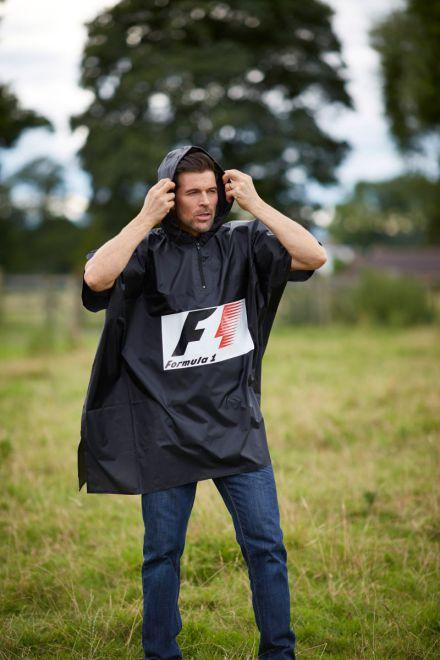 LS_79S470_yoko_hvs-470-promo-poncho_FRONT_957671aa-0f4d-4b29-a370-bdcc29c00f23_web.jpg